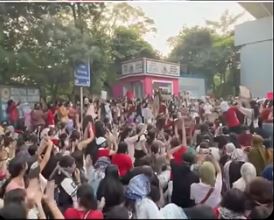 ‘Azadi from fear, violence’: LSR students take to streets in Delhi